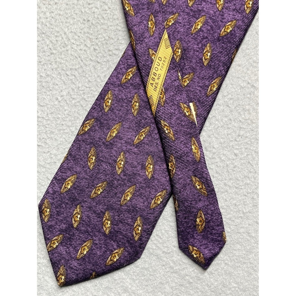 Joseph Abboud Mens Purple Gold Geometric Medallion Silk Tie Made in Italy 3.75"‎